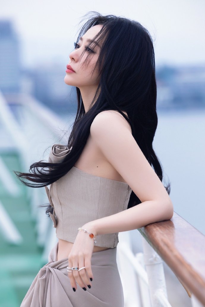 隔壁的爱